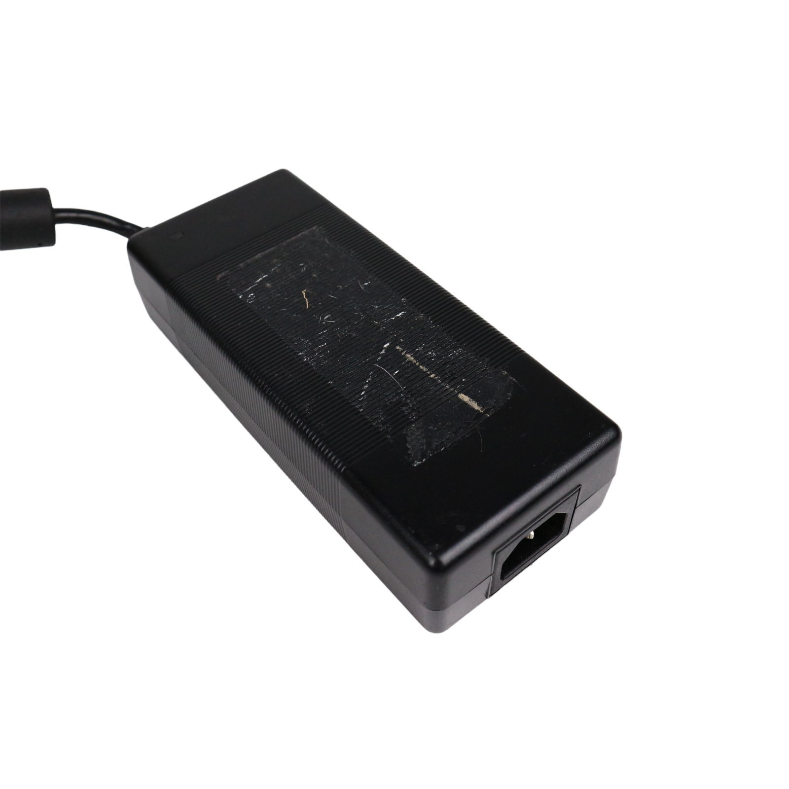 FSP Sparkle Power 4-pin 12V 10A Medical Power Adapter FSP135-KHAM1 - Image 4