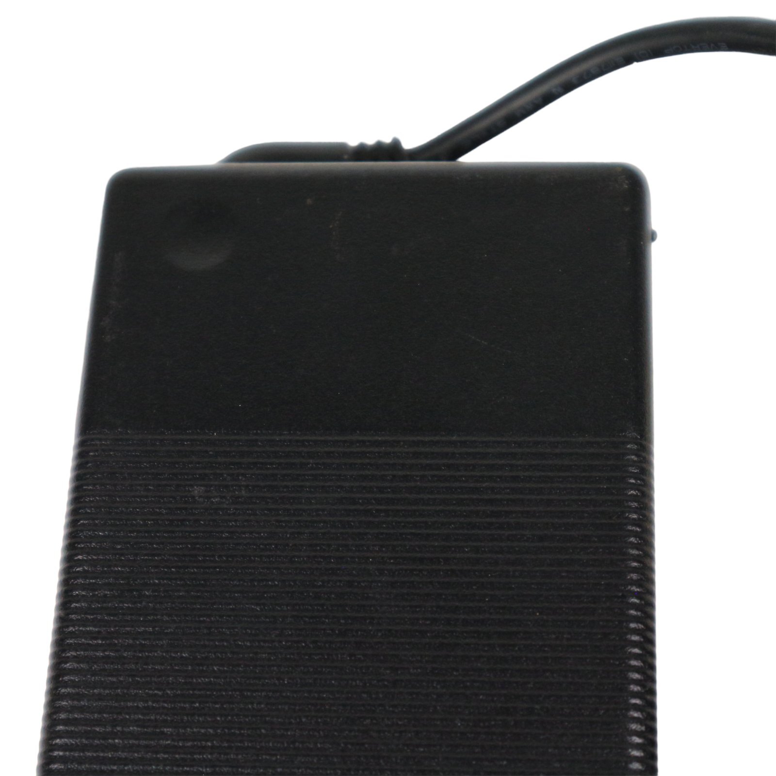 Genuine IBM 16V 7.5A 120W AC Adapter PA-1121-06L - Image 3