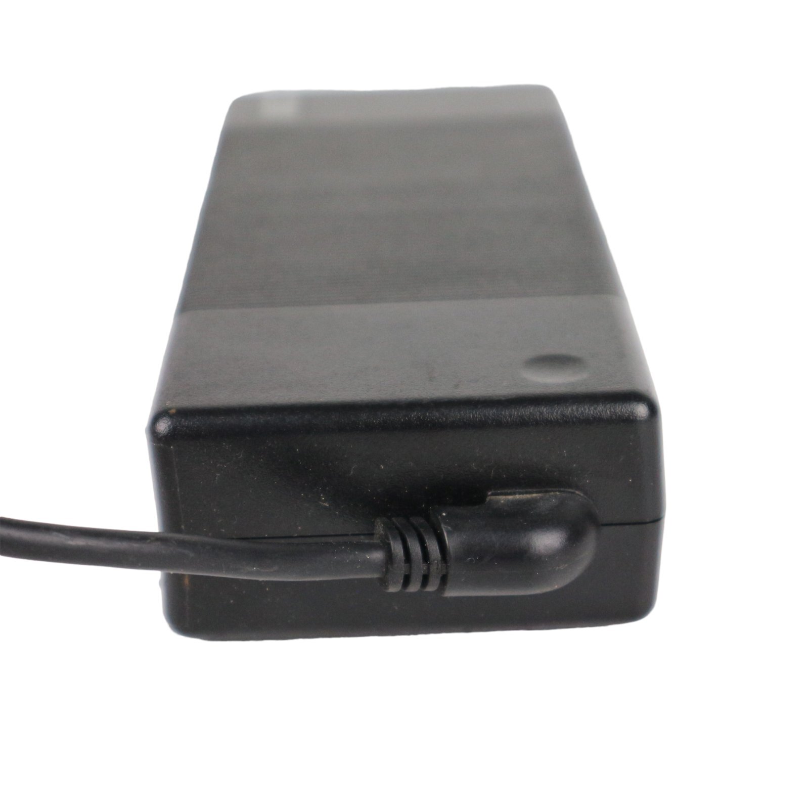 Genuine IBM 16V 7.5A 120W AC Adapter PA-1121-06L - Image 6