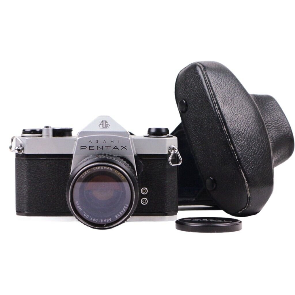 Pentax SP 1000 35mm SLR w/ SMC Takumar 50mm f2 & Leather Case
