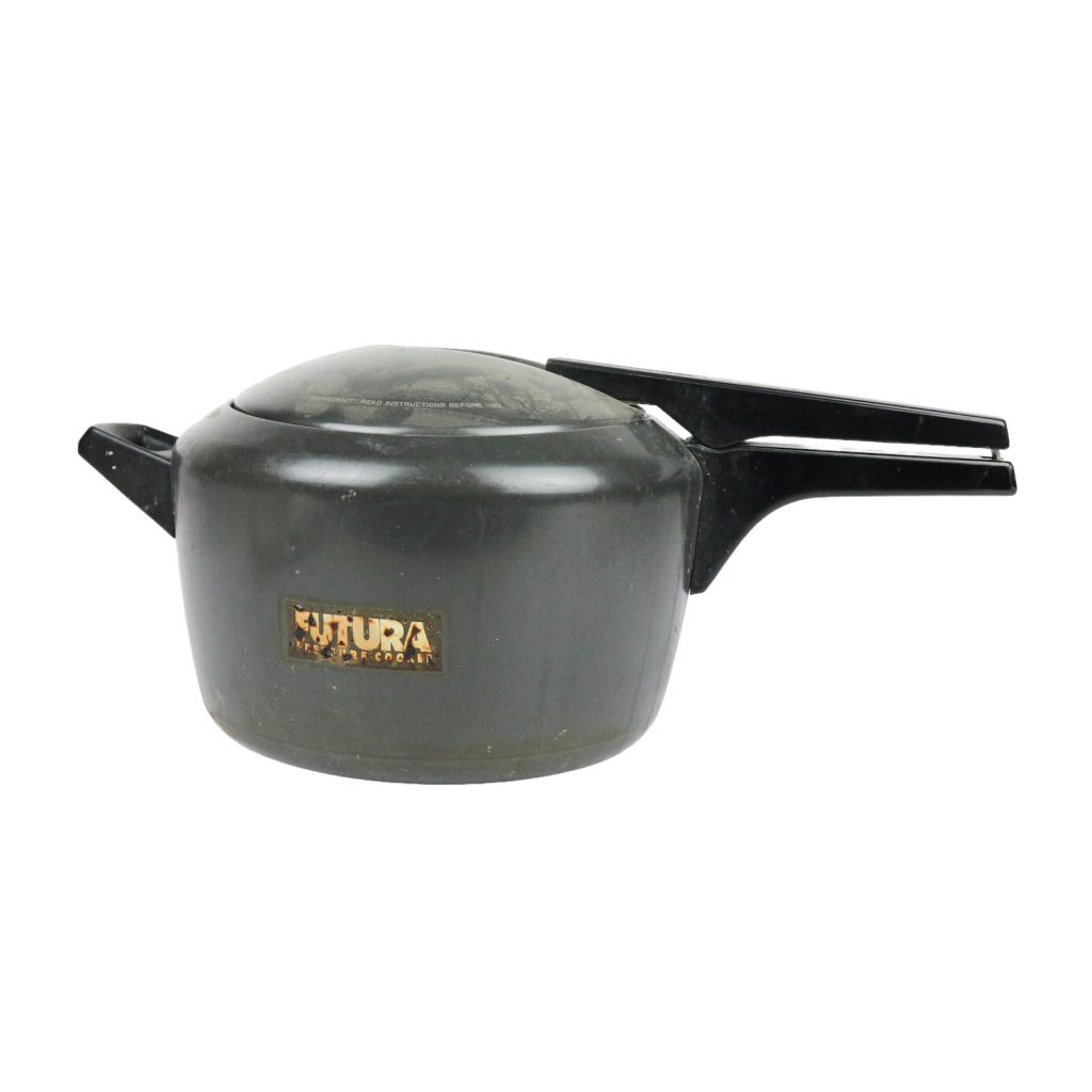 Futura 5-Litre Pressure Cooker, Small, Black