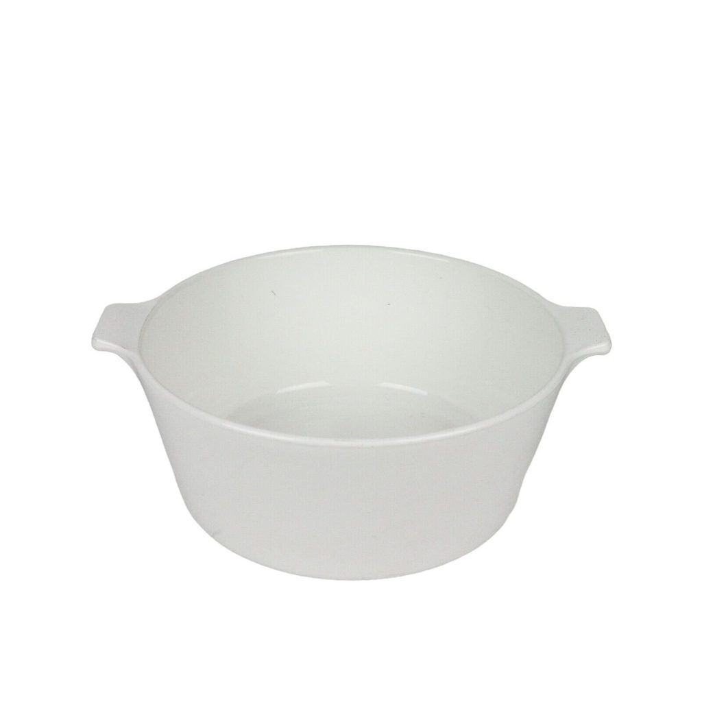 Vintage CorningWare Casserole/Saucepan 4 Pint. "All White" no Pattern.